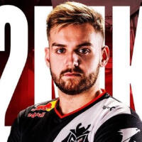 赌场里的“筹码化”心理：为什么塑料片比现金更容易让人挥霍？（赌场的筹码效应：为何塑料筹码比现金更能诱发过度消费？）