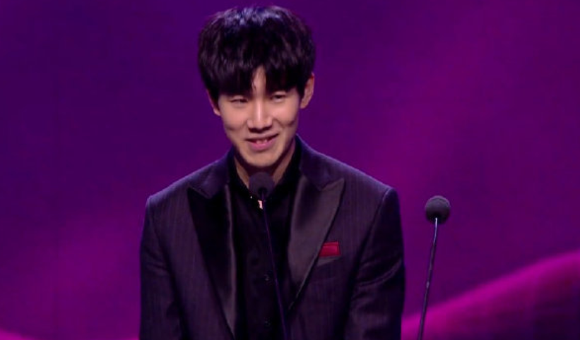 RGE战队上单选手呼吁更多的英雄联盟世界性赛事