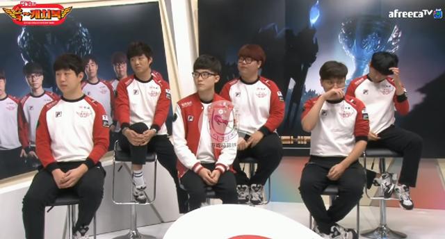 T1 击败 Top Esports 以进入 2025 世界赛总决赛